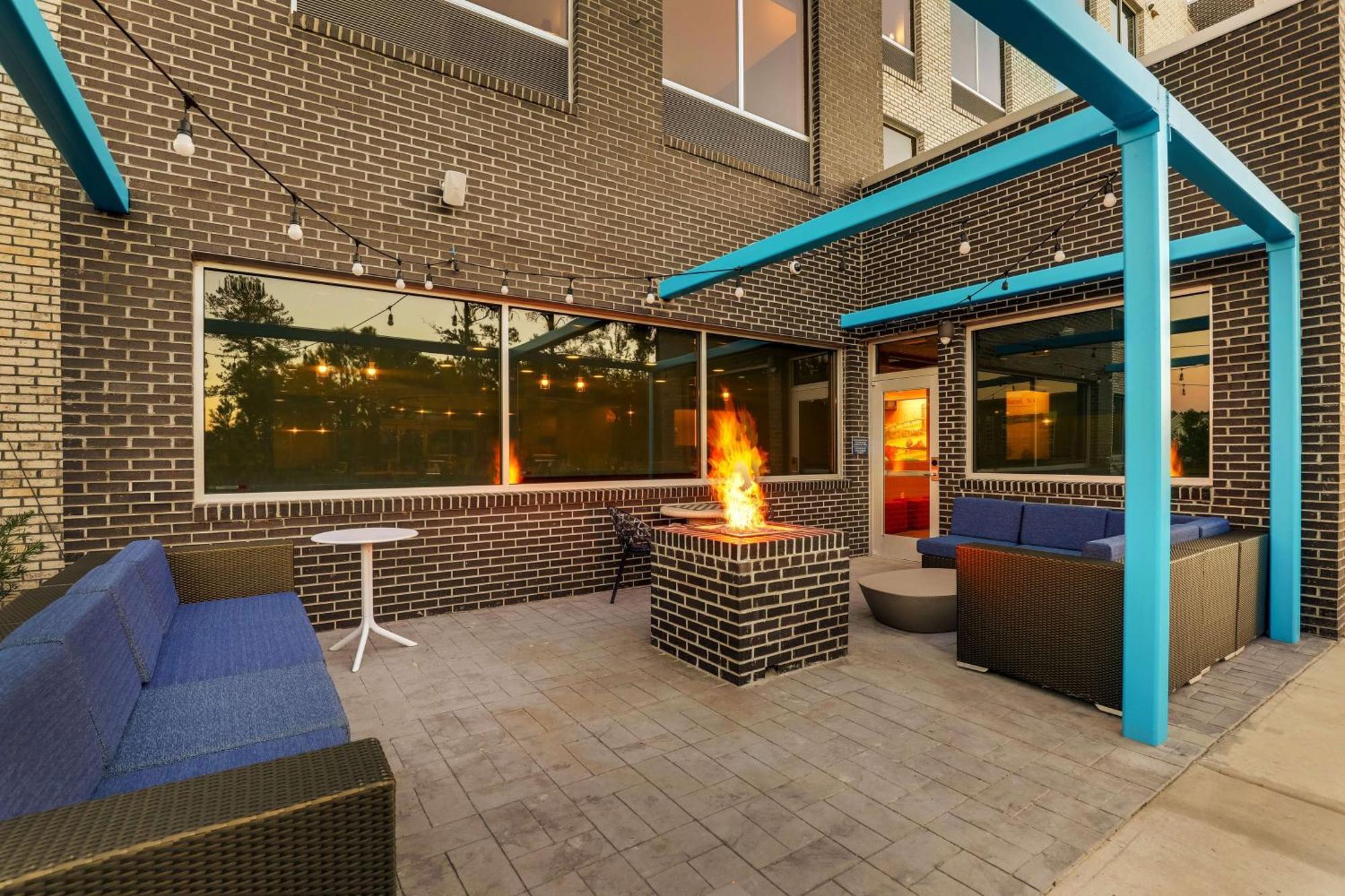 Hotel Tru By Hilton Leland Wilmington Extérieur photo